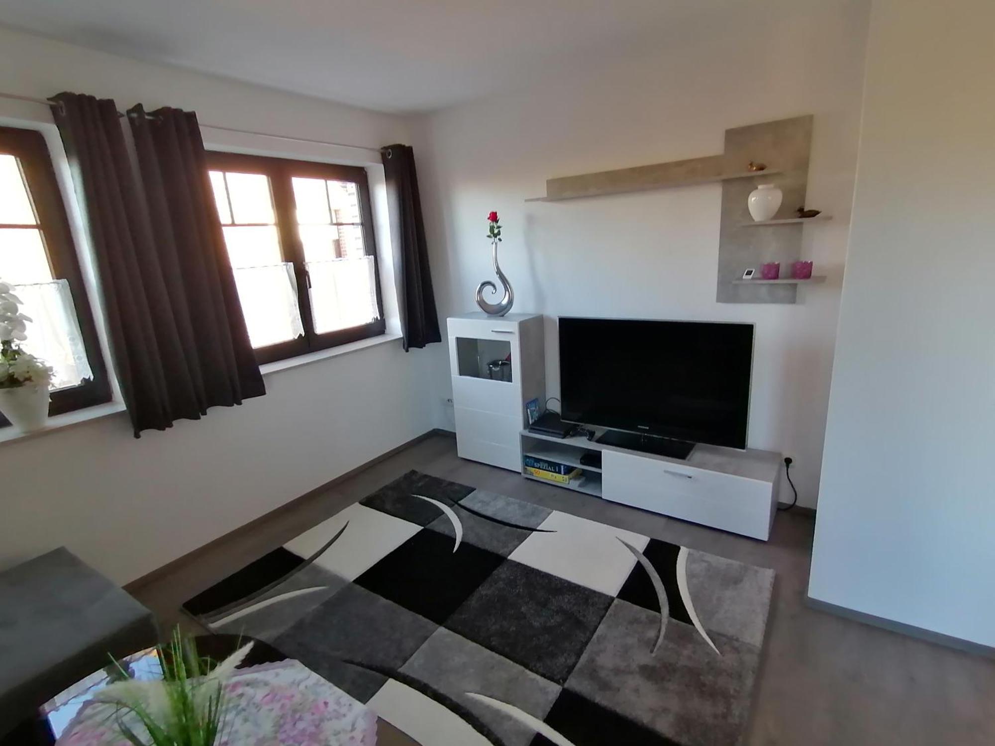 Ferienwohnung "Sanssouci", Muelheim Selbeck มึลไฮม์ อันแดร์ รัวร์ ภายนอก รูปภาพ
