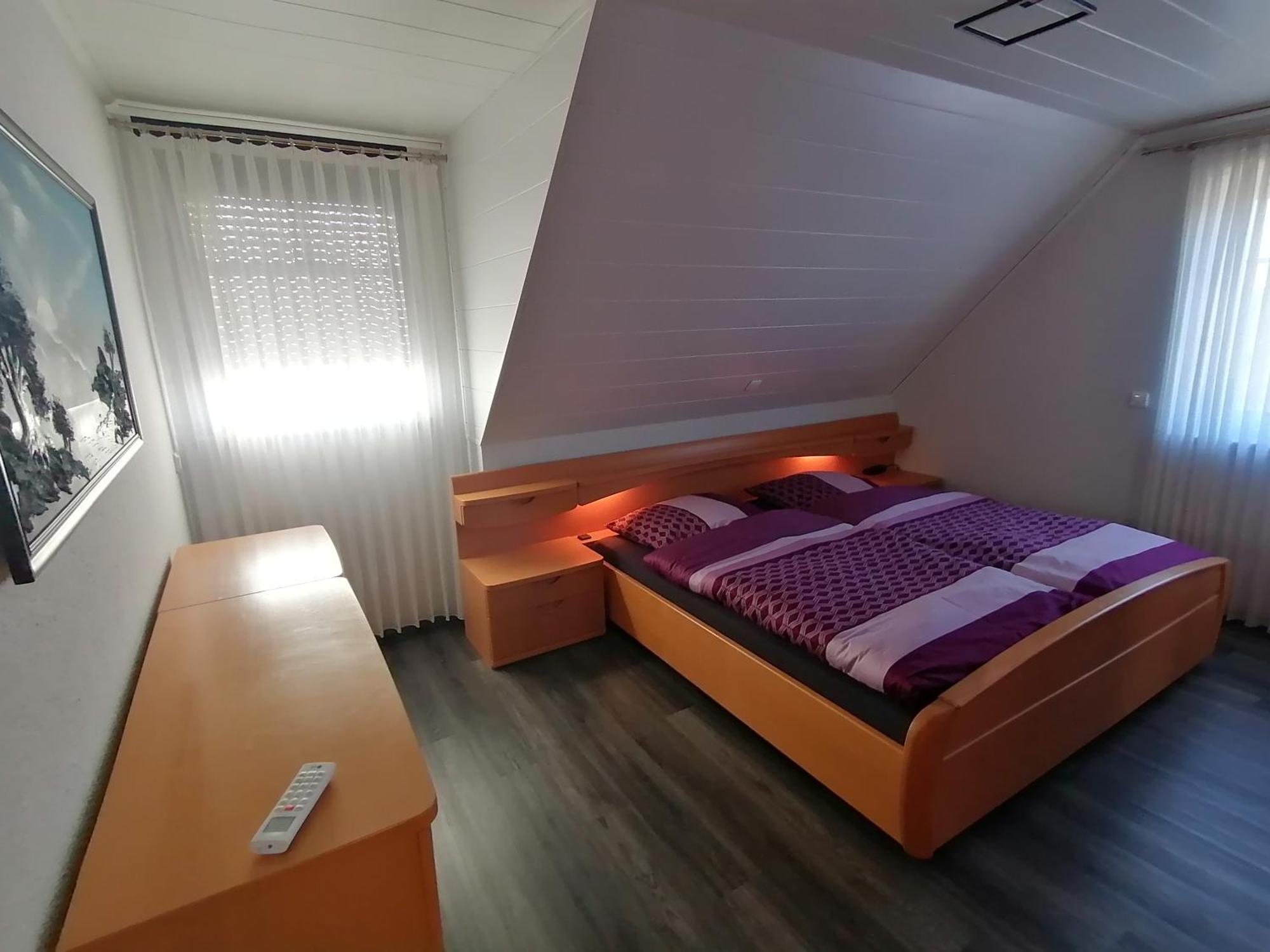 Ferienwohnung "Sanssouci", Muelheim Selbeck มึลไฮม์ อันแดร์ รัวร์ ภายนอก รูปภาพ